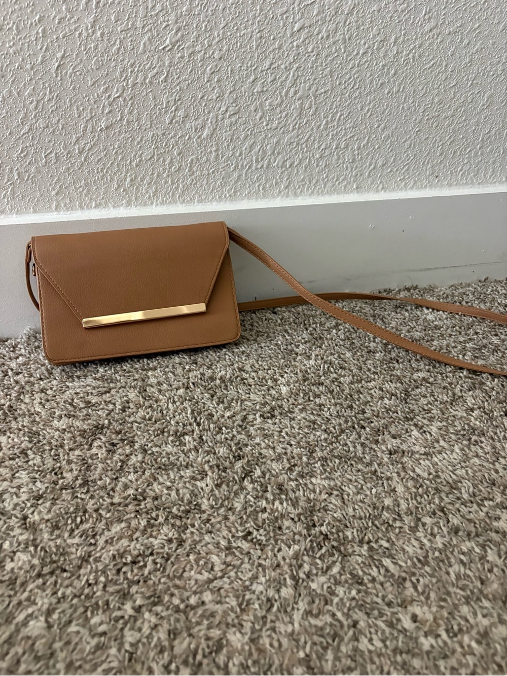 Tan Crossbody Shoulder Bag with Gold Accent